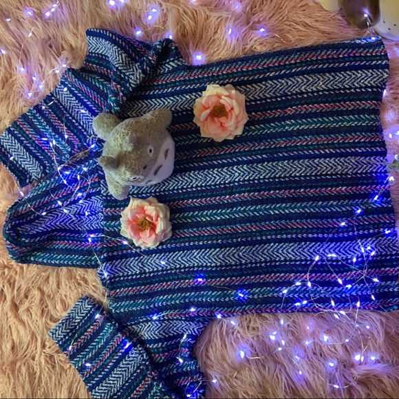 Beautiful Colorful Pancho Hoodie - Picture 4 of 7